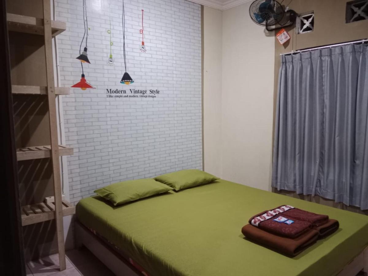 Penginapan Rudi Syariah Bantul Luaran gambar